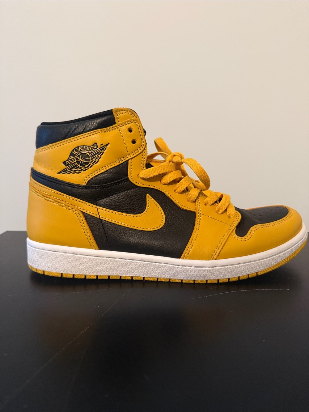 Jordan 1 Retro High (Pollen)